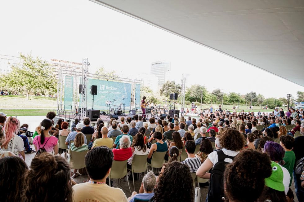 Imagen del artículo La Ciutat de les Arts i les Ciències y Berklee Valencia presentan la nueva temporada de 'Un Lago de Conciertos'
