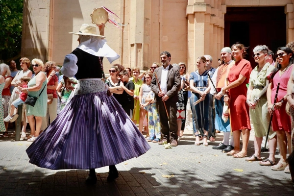 Imagen del artículo La presidenta Margalida Prohens ha asistido al oficio de las fiestas de Sant Pere, en Esporles