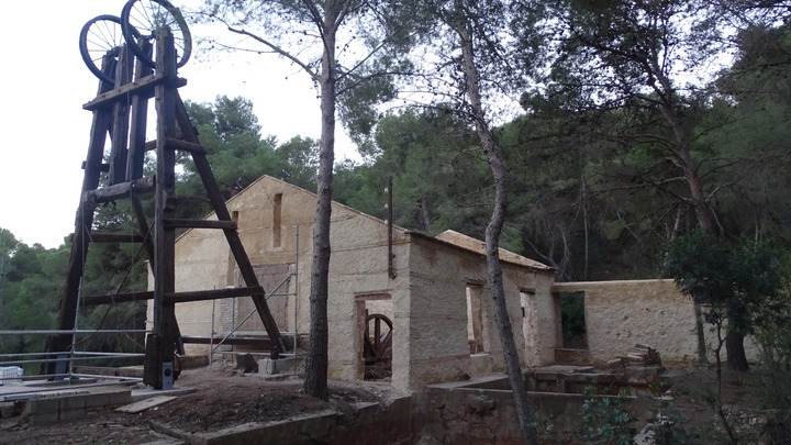 Imagen del artículo Medio Ambiente culmina la restauración de la Casa de Máquinas de la mina Santo Tomas en el Parque Regional de Calblanque