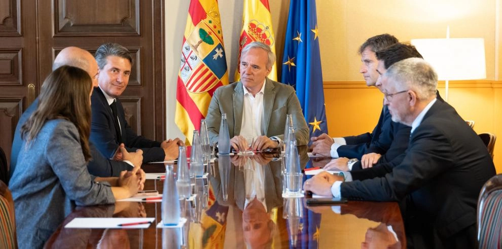 Imagen del artículo El presidente Azcón se reúne con el presidente de la consultora tecnológica Inetum