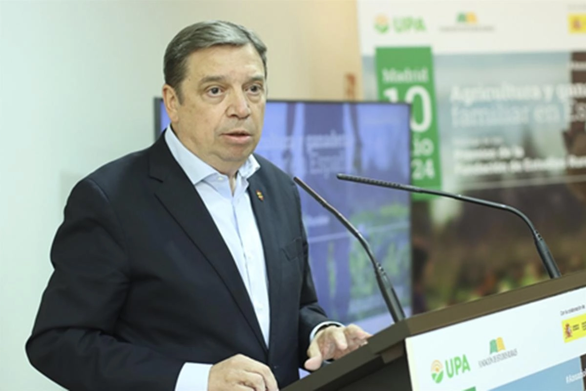 Imagen del artículo Luis Planas anuncia que el Gobierno abrirá un debate sectorial para elaborar una ley de agricultura familiar realista y ambiciosa