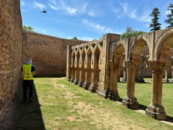 Imagen del artículo El Ministerio de Cultura comienza los trabajos arqueológicos en el Monasterio de San Juan de Duero (Soria)