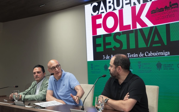 Imagen del artículo Cultura manifiesta su voluntad de apoyar a los festivales folk en Cantabria