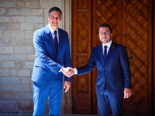Imagen del artículo Els presidents Pere Aragonès i Pedro Sánchez s'han reunit al Palau de la Generalitat