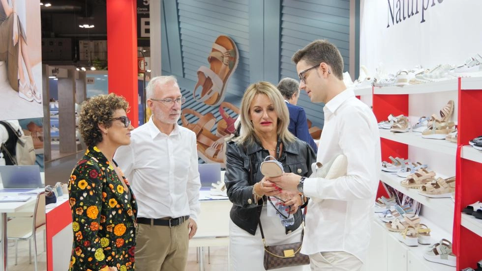 Image 1 of article Ivace+i financia el desarrollo de biomateriales sustitutivos del cuero y la piel sintética para la industria textil y del calzado