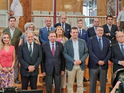 Imagen del artículo Luis Planas: La cooperación es clave para enfrentar los retos agroalimentarios en el Mediterráneo