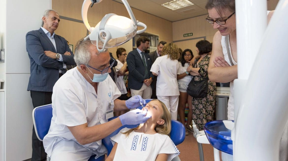 Imagen del artículo La Comunidad de Madrid invierte más de 2 millones de euros este año para tratamientos dentales gratuitos a menores de 7 a 16 años