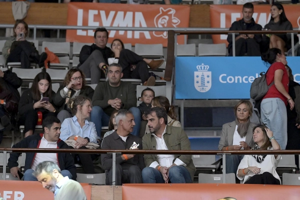 Imagen del artículo Arias participa na presentación da VIII Carreira Popular de Montaña do Club Fluvial