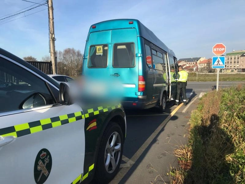 Imagen del artículo La DGT inicia mañana una campaña especial de vigilancia del transporte escolar en las carreteras de Galicia