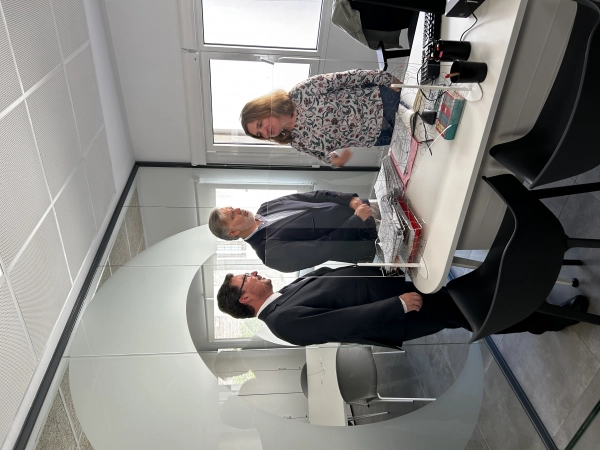 Imagen del artículo Santamaría apuesta por los centros de empleo como herramienta de conexión entre las empresas, los desempleados y los trabajadores