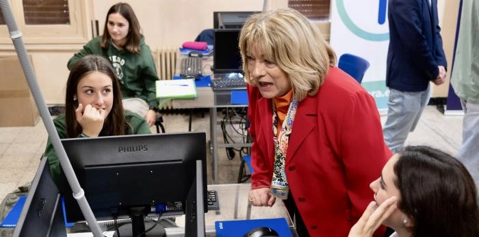 Image 2 of article El Gobierno de Aragón y Tecnara ponen en marcha el proyecto TecnoLab: explora y transforma, diseñado para despertar vocaciones tecnológicas