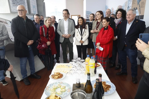 Image 2 of article Villares sitúa aos GALP como axentes dinamizadores da actividade marítima-pesqueira