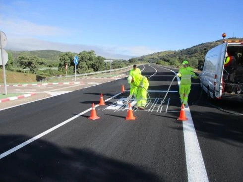 Image 1 of article Transportes adjudica por 10,7 millones de euros el contrato para conservar 191 km de carreteras en Badajoz