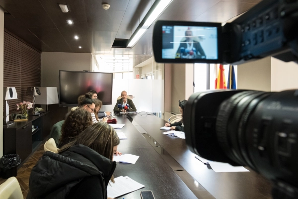 Imagen del artículo Educación ofrece a la Junta de Personal negociar una adecuación retributiva en 2025 para comenzar su aplicación en 2026