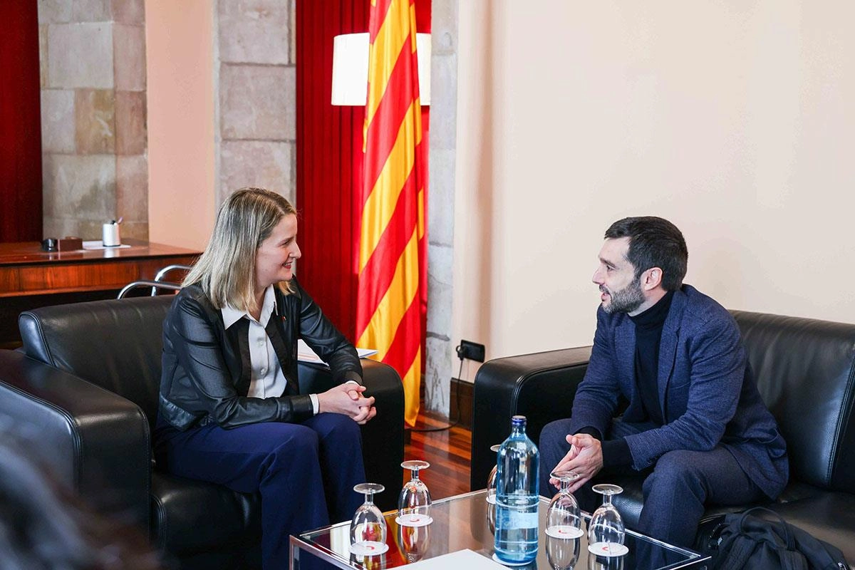 Imagen del artículo Bustinduy defiende la necesidad de aprobar unos presupuestos ambiciosos que incorporen medidas como la prestación universal por crianza