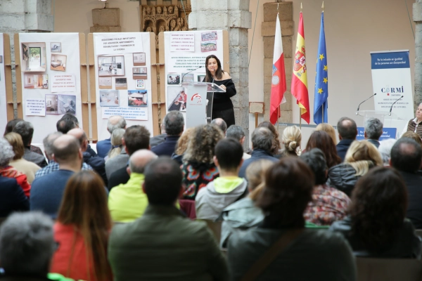 Image 2 of article Gómez del Río traslada el apoyo del Gobierno a las personas con discapacidad para garantizar su derecho a una vivienda digna, asequible, accesible e inclusiva