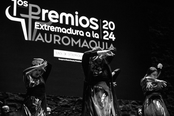Image 6 of article María Guardiola garantiza el compromiso de la Junta de Extremadura con la tauromaquia por ser una manifestación cultural y motor económico de desarrollo rural