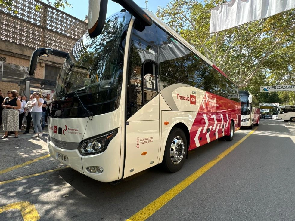 Imagen del artículo La Generalitat pone en marcha una nueva línea de autobús sustitutiva de la L1 de Metrovalencia para conectar municipios de la Ribera Alta