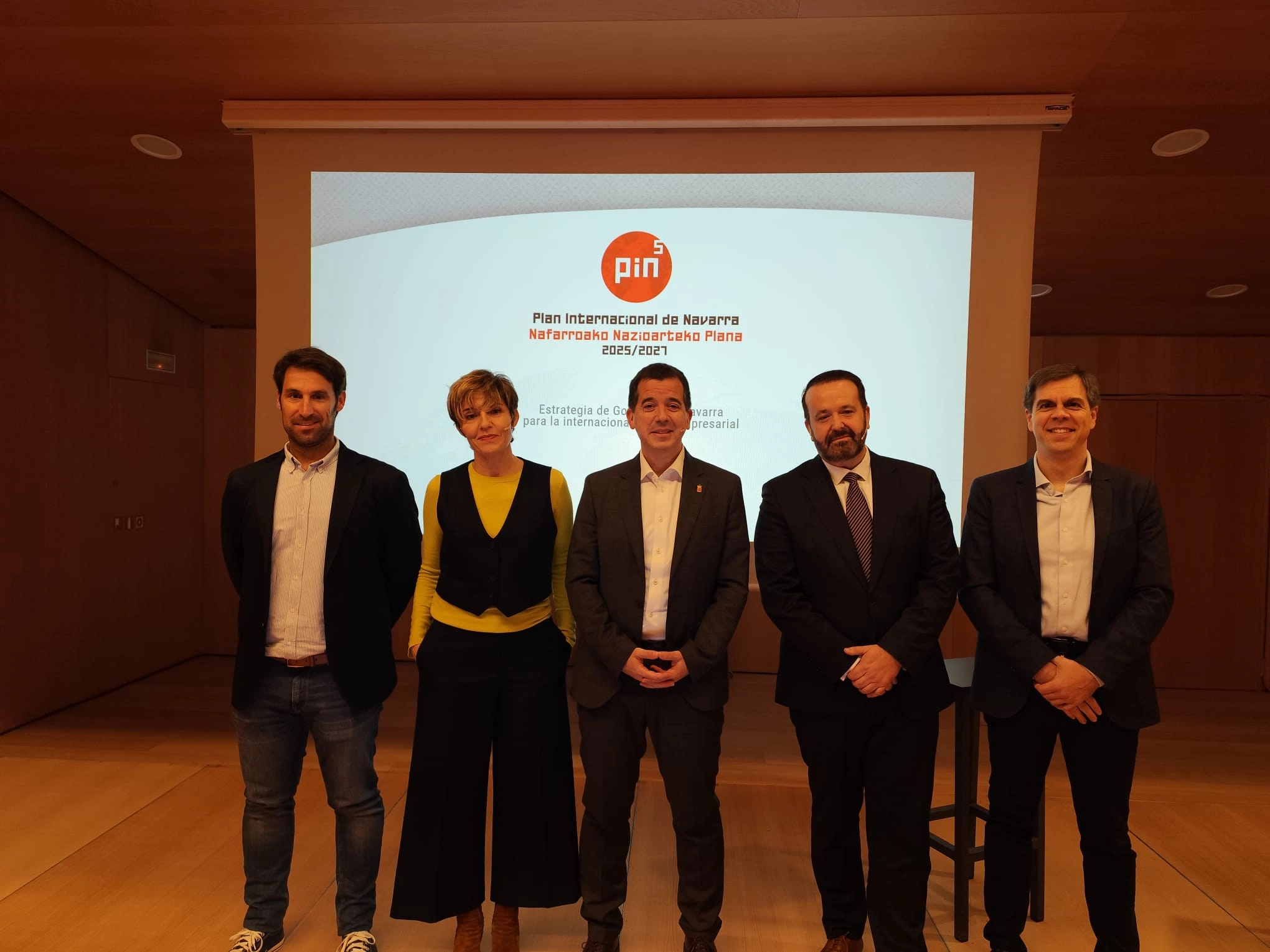 Imagen del artículo Presentado el nuevo Plan Internacional 5 (2025-2027), que recoge los apoyos para la internacionalización de las empresas navarras 

Amplía el anterior Plan Internacional 4, que apoyó a 600 firmas en su proceso de internacionalización   	 		 		12/12/2024 		    		 			 			 				 						 							camera_alt