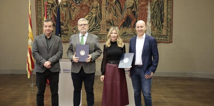 Image 1 of article Mar Vaquero suscribe el acuerdo entre la Universidad de Zaragoza y la Fundación CIRCE para sellar una alianza estratégica en materia de innovación y la sostenibilidad