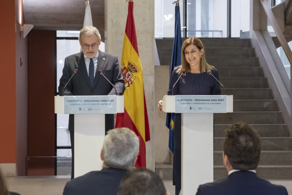 Image 2 of article Buruaga y Pazos firman el primer contrato programa plurianual de la historia de la UC, dotado con más de 300 millones de euros hasta 2027