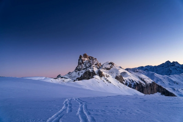 Imagen del artículo Cohesión Territorial se suma al proyecto 'Hacia una zona de montaña transfronteriza resistente al clima en los Pirineos' para comprender los impactos climáticos y proteger a la población y el territorio 

Firma un convenio con Nasuvinsa, aporta 231.178 euros e insiste en la importancia de la Ordenación del Territorio para la planificación de riesgos como fenómenos extremos   	 		 		30/12/2024 		    		 			 			 				 						 							camera_alt