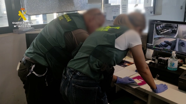 Image 2 of article Destapado un entramado delictivo que daba el visto bueno de la ITV a vehículos con carencias técnicas