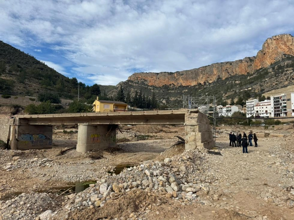 Imagen del artículo La Generalitat rehabilitará una pasarela y dos puentes locales en Sot de Chera dañados por las inundaciones