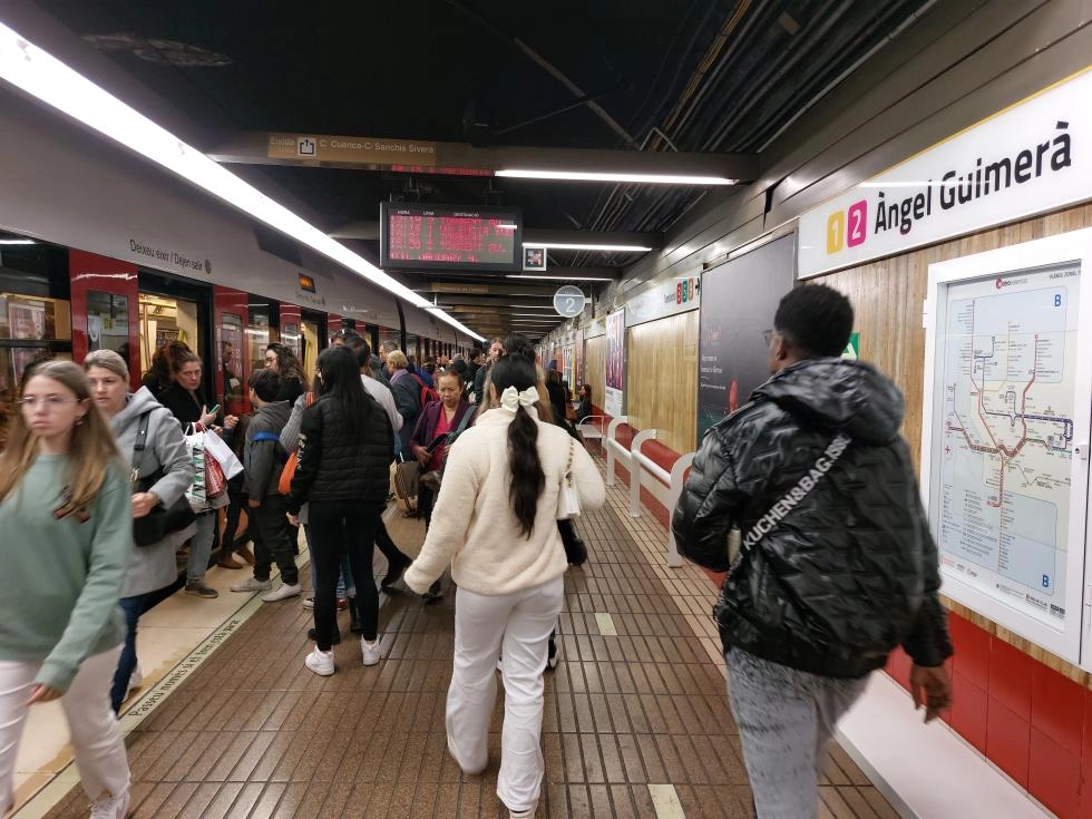 Imagen del artículo Metrovalencia desplazó a 91,1 millones de usuarios en 2024, el mayor registro de su historia a pesar de la supresión de servicios por las inundaciones