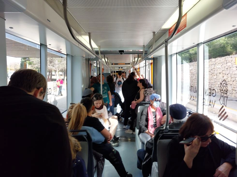 Imagen del artículo TRAM d'Alacant desplazó a 20,3 millones de usuarios en 2024, un 11,36 % más que el año anterior, y vuelve a conseguir el mayor registro de su historia