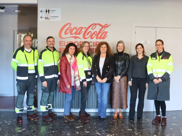 Image 2 of article Xunta e Coca-Cola lanzan un reto a oito centros de FP para reducir o consumo de auga na pasteurización de refrescos