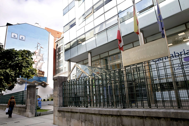 Imagen del artículo El Gobierno cántabro continua la ejecución de la OEP en la Administración General con la prueba para acceder a las 75 plazas de funcionario del Cuerpo Auxiliar