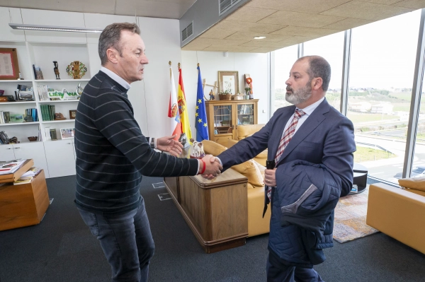 Imagen del artículo Gobierno y UNEATLANTICO estudian trabajar de manera conjunta en proyectos relacionados con la agroalimentación