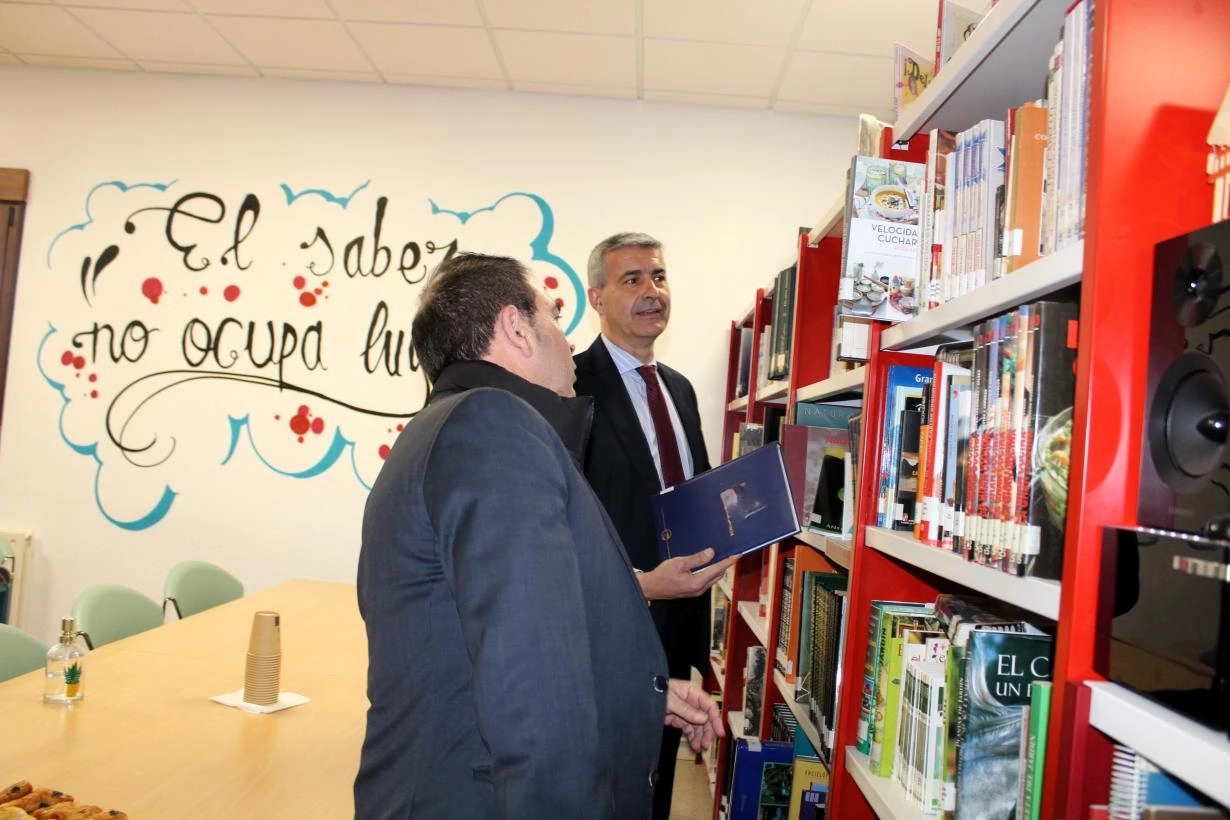 Image 2 of article El Gobierno regional felicita a las 20 biblioteca municipales toledanas que han obtenido un premio María Moliner por su promoción de la lectura