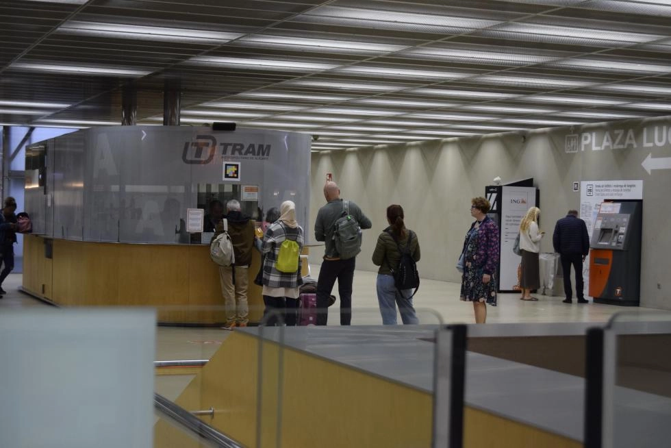 Imagen del artículo FGV participa en una experiencia piloto con tecnología láser para monitorizar el flujo de viajeros en la estación de Luceros de TRAM d'Alacant