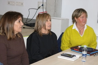 Imagen del artículo Amaia Barredo comparte con las rederas de Orio su preocupación para atraer a nuevas generaciones y valora el programa Saretzen