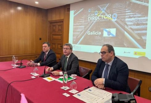 Image 1 of article Transportes constituye el grupo de trabajo para agilizar las inversiones del Corredor Atlántico en Galicia