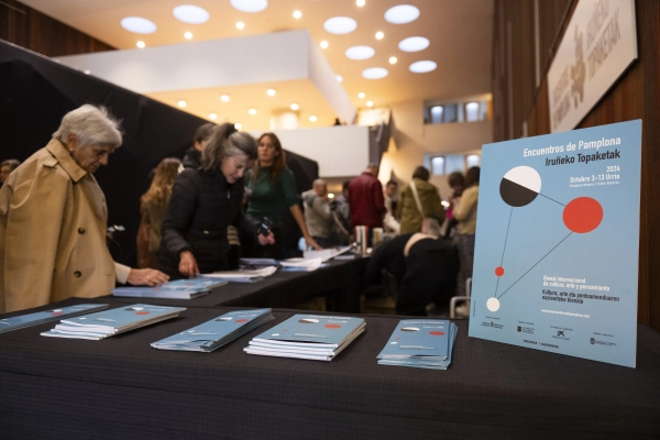 Imagen del artículo Los Encuentros de Pamplona vuelven al panorama cultural nacional como oferta destacada del año 

Según el Observatorio de la Cultura, esta propuesta se consolida como la cuarta más destacada en literatura y pensamiento, y figura en 'Lo mejor de la cultura' de 2024   	 		 		30/01/2025 		    		 			 			 				 						 							camera_alt