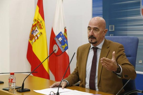 Imagen del artículo El Gobierno invertirá más de 37 millones en mejorar la innovación tecnológica del sistema sanitario cántabro y ampliar su capacidad de almacenamiento de datos