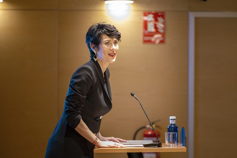 Imagen del artículo Elma Saiz destaca el esfuerzo del ministerio  en combatir las múltiples vulnerabilidades  a las que se enfrentan las mujeres migrantes en la clausura de la conferencia de la Red Europea de Migraciones