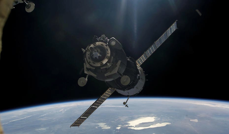 Imagen del artículo Colaboración para crear en Sevilla la incubadora de empresas espaciales de la ESA