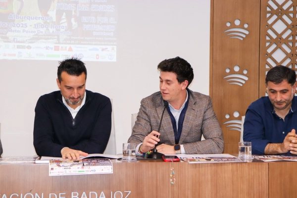 Image 2 of article Más de 300 personas participarán en la 18ª edición de la Media Maratón de Alburquerque