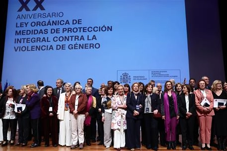 Imagen del artículo Pedro Sánchez se compromete a trabajar sin descanso por la renovación del Pacto de Estado contra la Violencia de Género, porque es justo, imprescindible y prioritario