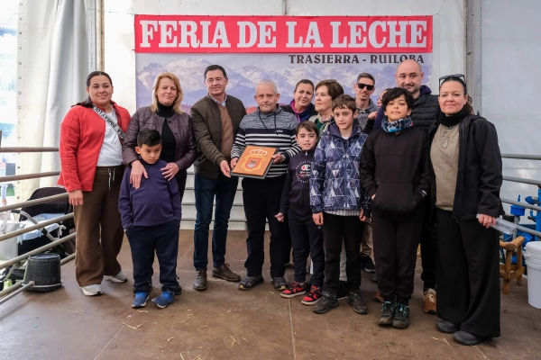 Image 3 of article Susinos destaca la profesionalidad del sector ganadero para poner en valor un producto tan vital y genuino como la leche de Cantabria