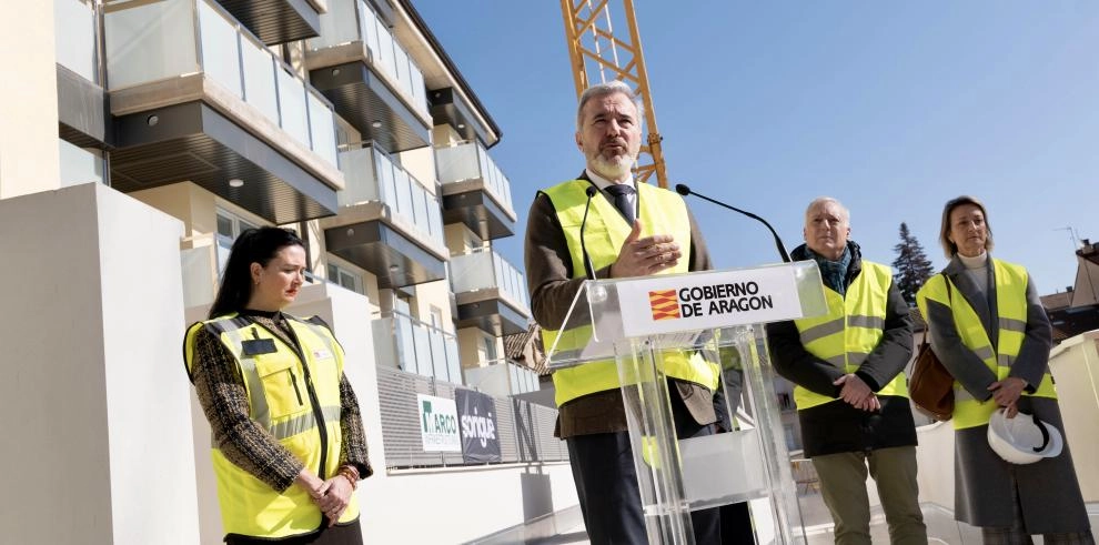 Imagen del artículo El presidente Azcón visita las primeras 27 viviendas de La Merced, en Huesca, que contará con 88 pisos
