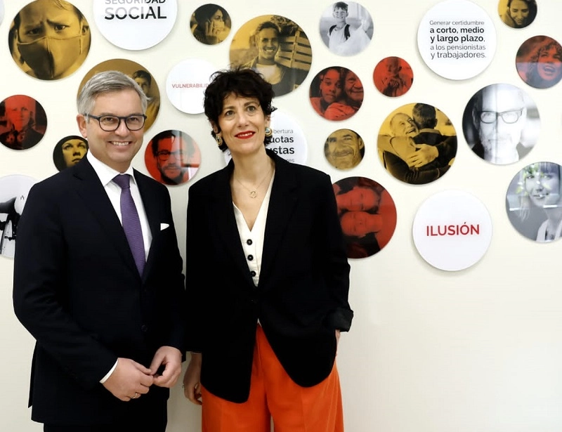 Imagen del artículo La ministra Elma Saiz transmite al comisario Brunner la apuesta de España por la implementación del Pacto Europeo de Migración y Asilo