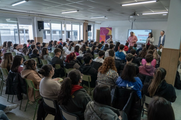Image 0 of article El Instituto de la Juventud reúne a 400 jóvenes para participar en el desarrollo de VIII Plan de Juventud de Extremadura