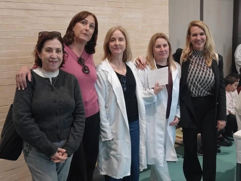 Imagen del artículo Fernández Treviño visita la Feria de la Ciencia del CEIP 'Encarna León'