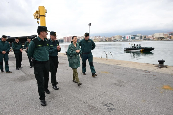 Image 0 of article Mercedes González mantiene una reunión  de trabajo con los responsables de la  Guardia Civil en Algeciras