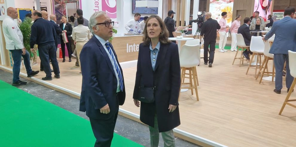 Imagen del artículo Javier Rincón asiste a la inauguración de Meat Attraction